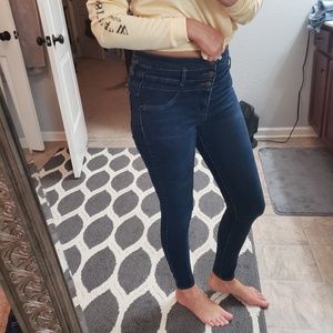 Charlotte Russe Refuge Jean's